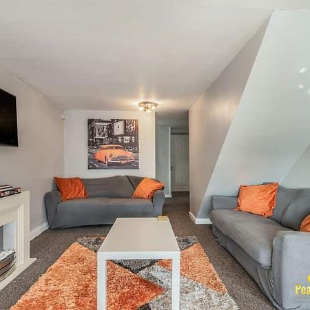 30A Peak Mews - Spacious 3 Bedroom Apartment At The Heart Of Buxton 巴克斯顿 外观 照片