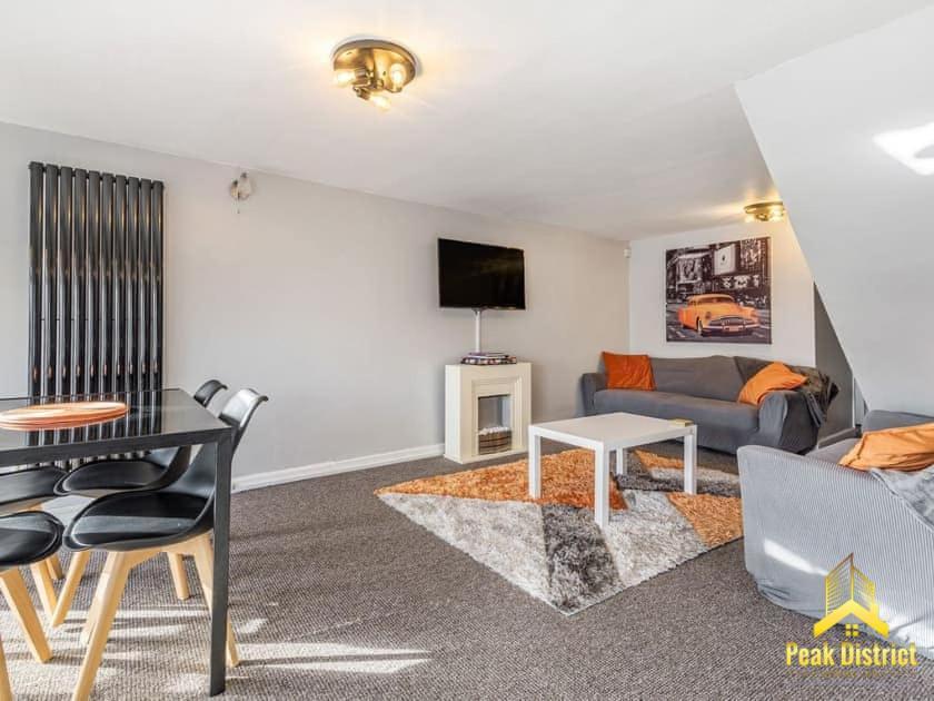 30A Peak Mews - Spacious 3 Bedroom Apartment At The Heart Of Buxton 巴克斯顿 外观 照片